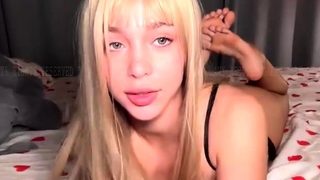 blonde teen pregnant girl has her pussy masturbated