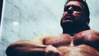 Horny Hunk Dildo Drills His Juicy Ass