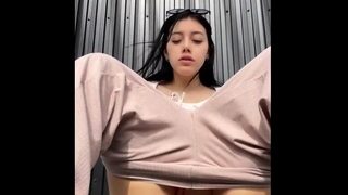 blowjob public quick  masturbation beautiful girl fingering